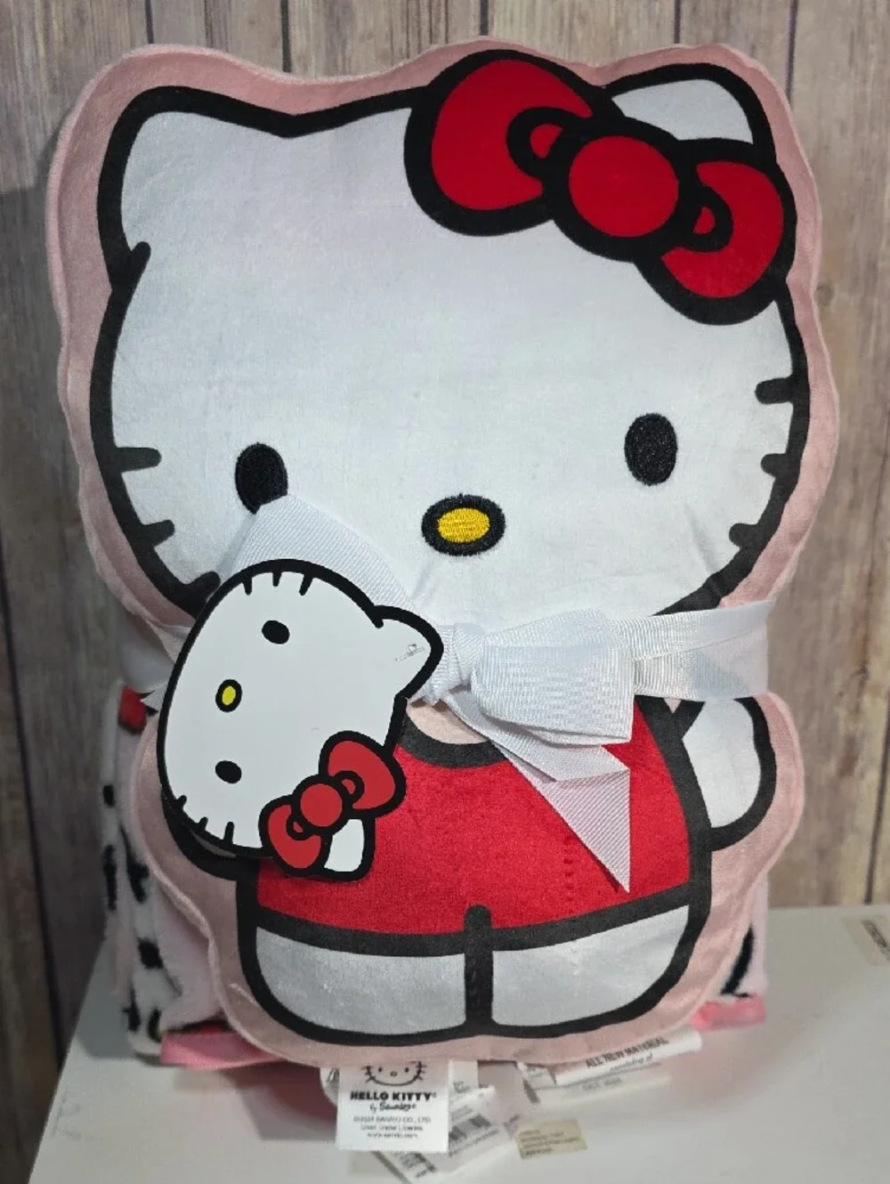 Hello Kitty Shaped Pillow & Throw Set